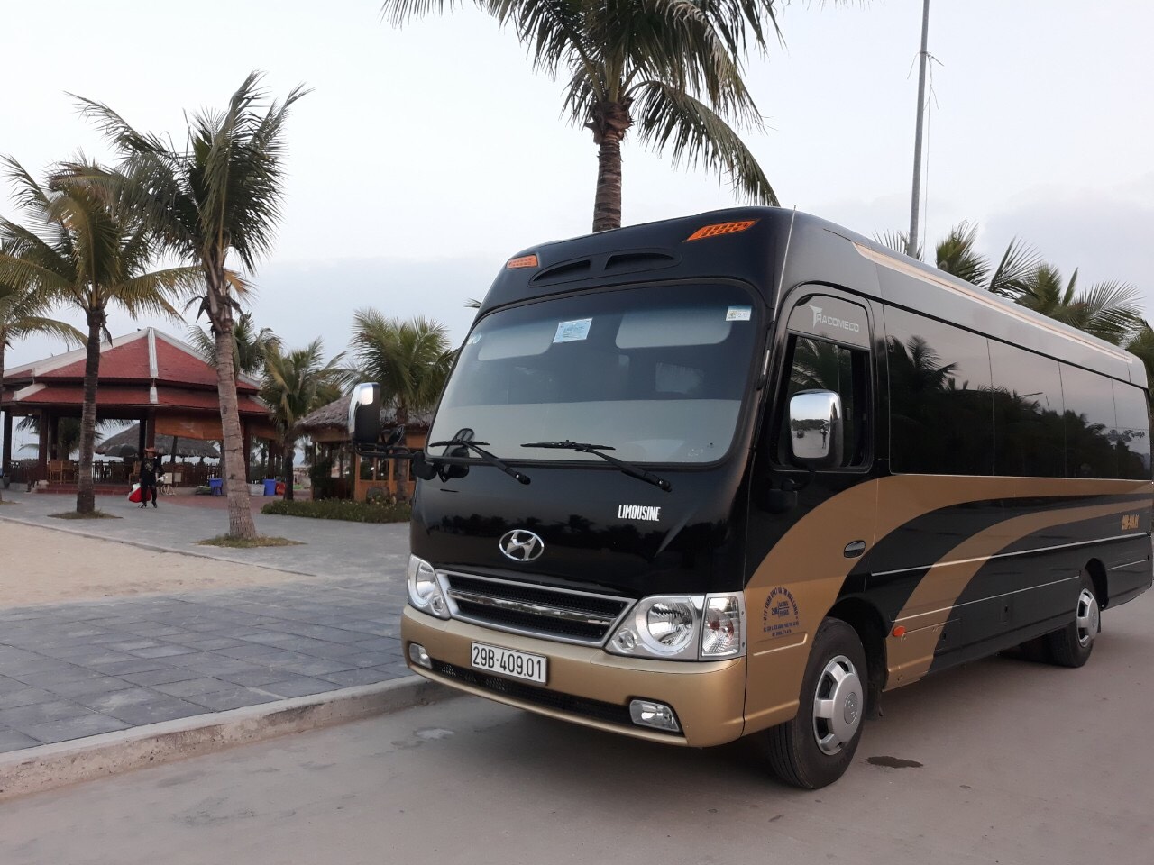 Thuê xe du lịch 29 chỗ tại Thanh Xuân 1